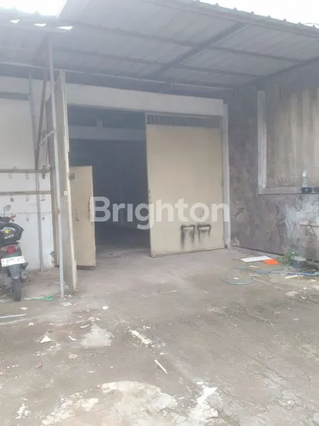 GUDANG KOMERSIAL DI JL. TENGAH, BURUJUL – DALAM KAWASAN PERGUDANGAN, SIAP OPERASIONAL