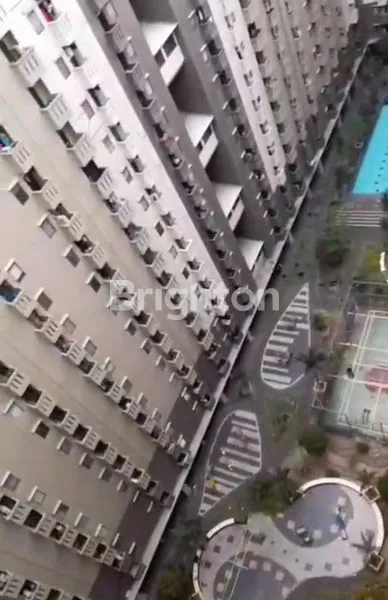 image APARTEMEN GATEWAY CICADAS TOWER EMERALD A – 3 KAMAR, SEMI FURNISH, VIEW KOLAM RENANG, SHM (2)