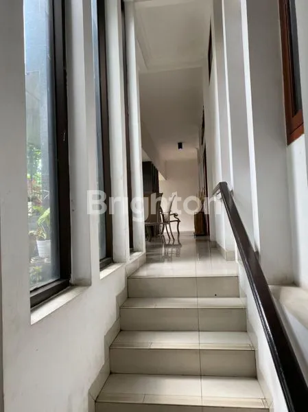 image RUMAH MEWAH SIAP HUNI DI TURANGGA BANDUNG – LUAS, ELEGAN & LOKASI PREMIUM (3)