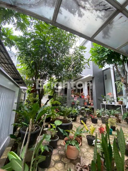 image RUMAH MEWAH SIAP HUNI DI TURANGGA BANDUNG – LUAS, ELEGAN & LOKASI PREMIUM (2)