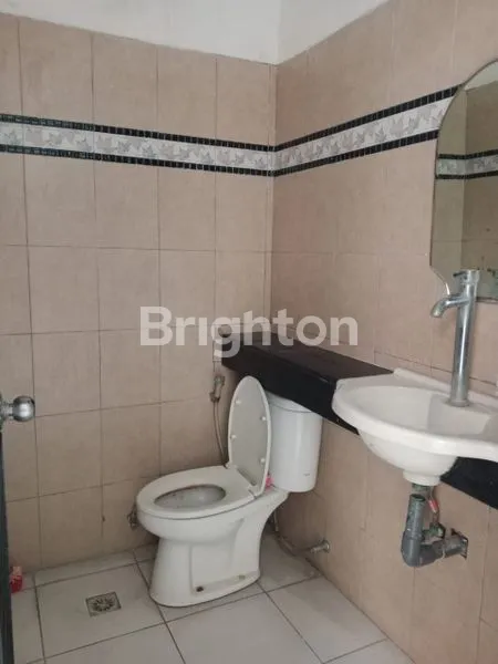 image DIJUAL KANTOR +WORKSHOAP STRATEGIS 2 LANTAI DI JANTUNG KOTA RENON SIAP PAKAI (4)