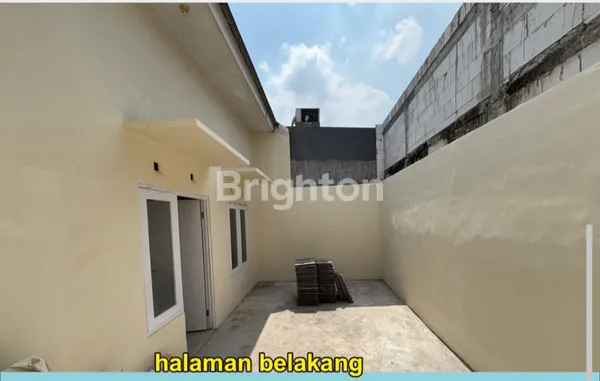 image RUMAH SIAP HUNI DI SENTRALAND, DEKAT CBD CITRALAND DRIYOREJO GRESIK (4)