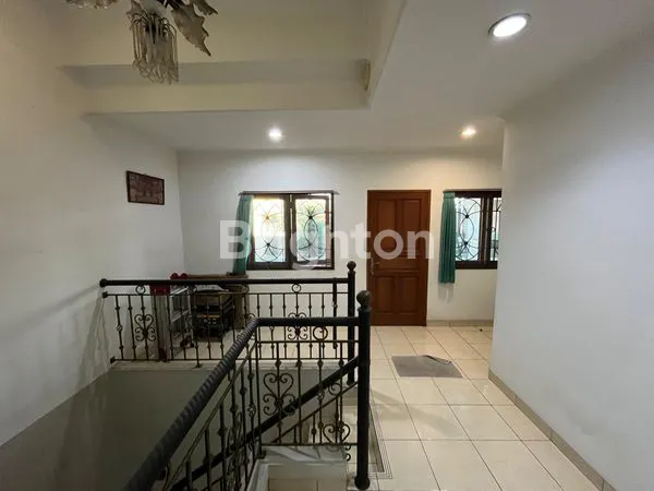 image RUMAH 3 LANTAI SIAP HUNI DI SUNTER JAKARTA-UTARA (5)