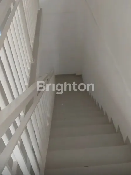 image RUKO RAYA MULYOSARI DEKAT SUPERINDO, BANK BCA, BANK JATIM, MCD (4)