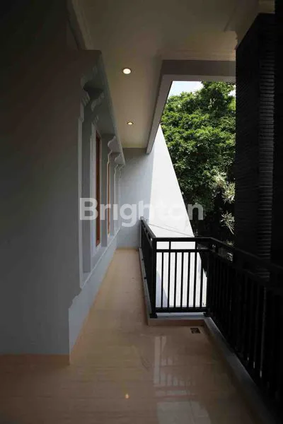 image RUMAH DI SRENGSENG KEBON JERUK JAKARTA BARAT (8)