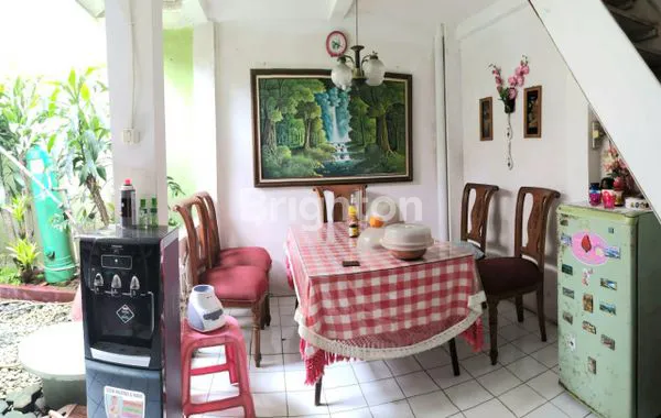 image *HUNIAN DI LOKASI PINGGIR JALAN RAYA, COCOK UNTUK USAHA CAFE, LOUNDRY ATAU KANTOR* (2)