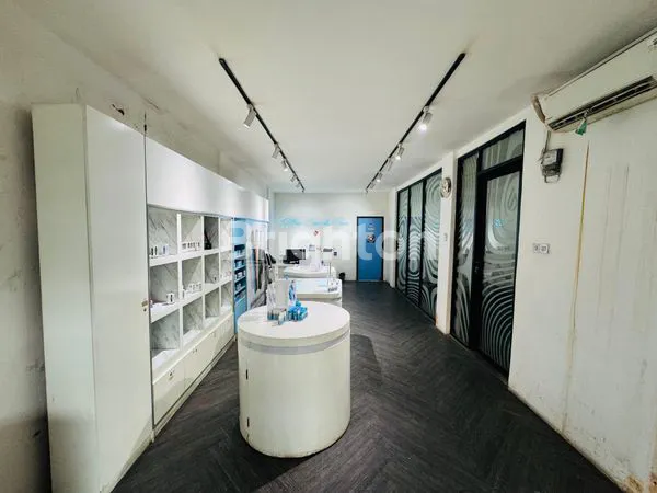 image RUKO BAGUS 3 LANTAI GANDENG  FATMAWATI (1)