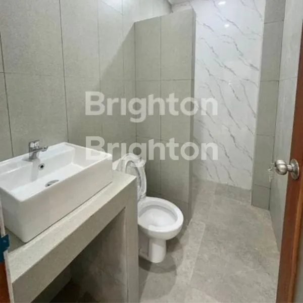 image RUMAH 2 LANTAI SHM DI SANUR, 3 KT (5)