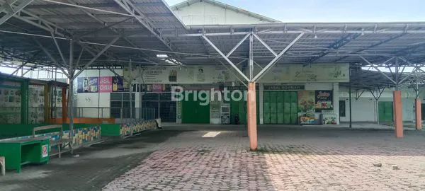 SUPERMARKET DI LOKASI STRATEGIS JALAN RAYA SOKO - BOJONEGORO