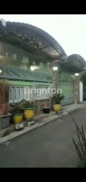 image RUMAH SIAP HUNI BERADA DI PUSAT KOTA, GANG LEBAR, KEMUDAHAN AKSES BERBAGAI LAYANAN. (1)