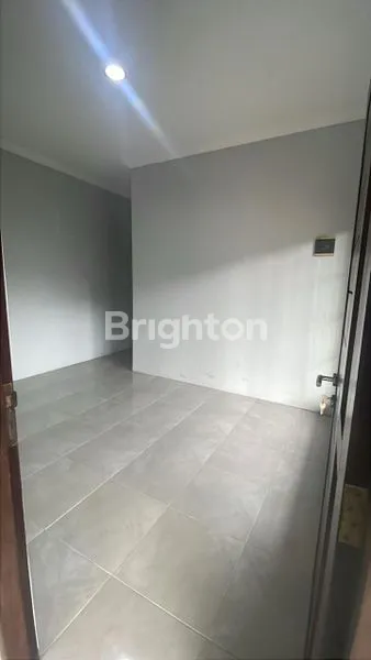 image RUMAH CANTIK 1 LANTAI DI PESANGGARAN DENPASAR SELATAN (8)