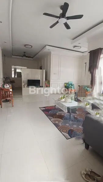 image RUMAH HOOK LUAS  STRATEGIS INCLUDE FURNISHED DI BOGOR KOTA (4)