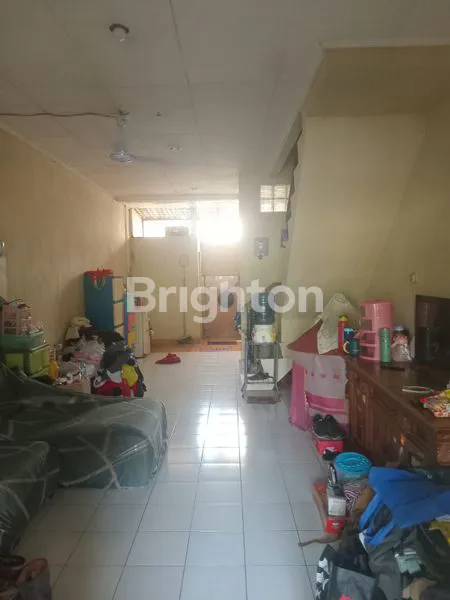 image DIJUAL RUMAH 2 LANTAI DI TAMAN PALEM LESTARI, CENGKARENG – LOKASI STRATEGIS & SIAP HUNI (2)