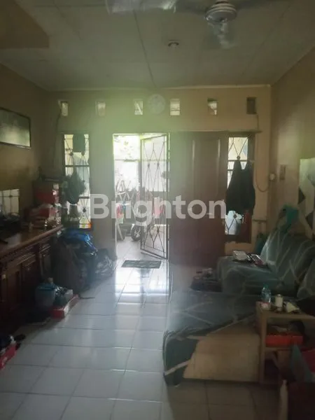 image DIJUAL RUMAH 2 LANTAI DI TAMAN PALEM LESTARI, CENGKARENG – LOKASI STRATEGIS & SIAP HUNI (4)