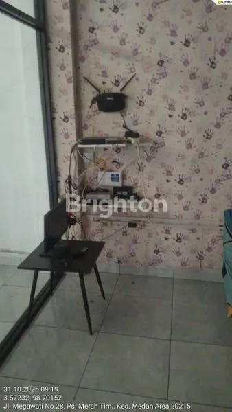 image RUKO GANDENG 3TINGKAT SANGAT COCOK UNTUK BUKA USAHA APA SAJA KARENA LETAK SANGAT STRATEGIS DI PINGGIR JALAN UTAMA MEGAWATI HALAT MEDAN (4)