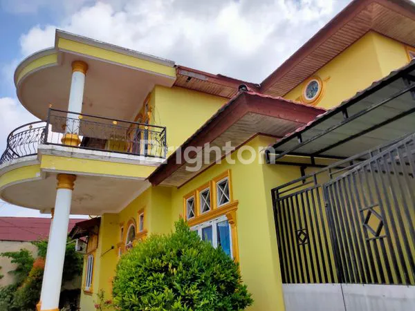 image RUMAH LUAS 2 LANTAI + KONTRAKAN DEKAT UIR (2)