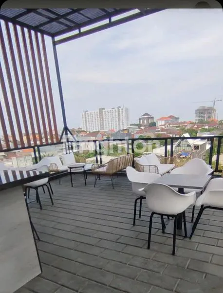 image HOT DEAL – INVESTASI BISNIS SIAP JALAN ,  BILLIARD & CAFÉ 4 LANTAI + ROOFTOP VIEW CITYLIGHT (3)