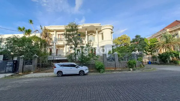 image RUMAH HOEK SIAP HUNI FULL FURNISHED DI VILLA PERMATA GADING. KELAPA GADING (7)