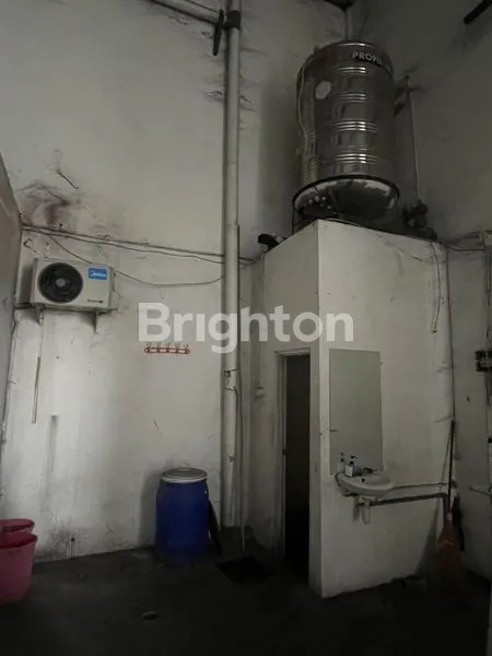 image GUDANG CANGKIR DRIYOREJO  (5)