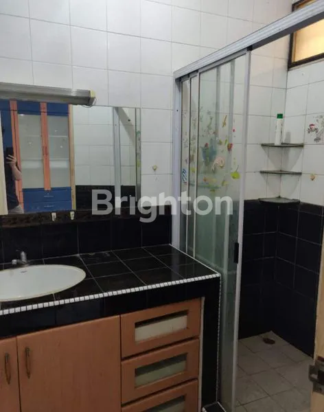 image RUMAH 2 LANTAI MUARA KARANG, JAKARTA UTARA (2)