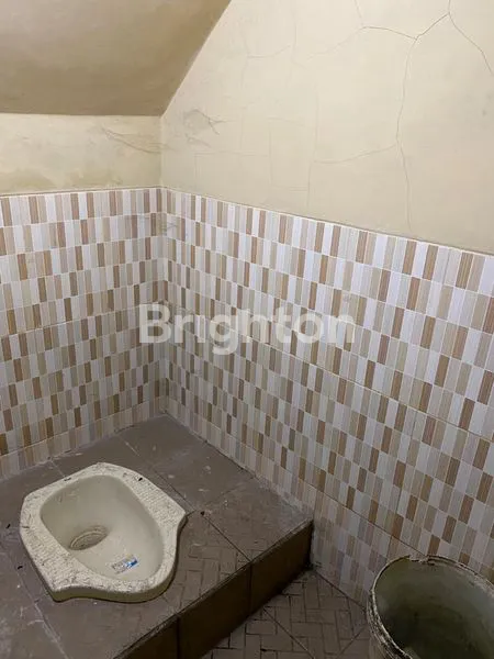 image RUMAH SIAP HUNI UNTUK SEGALA MACAM USAHA,HGB LUAS  144MTR² BUGANGAN SEMARANG TIMUR (5)