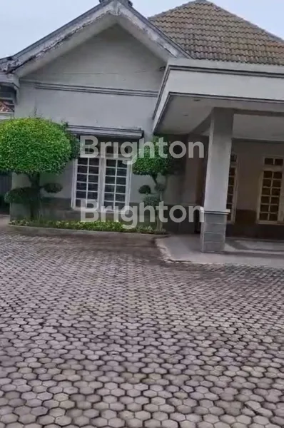 image RUMAH WARU (2)