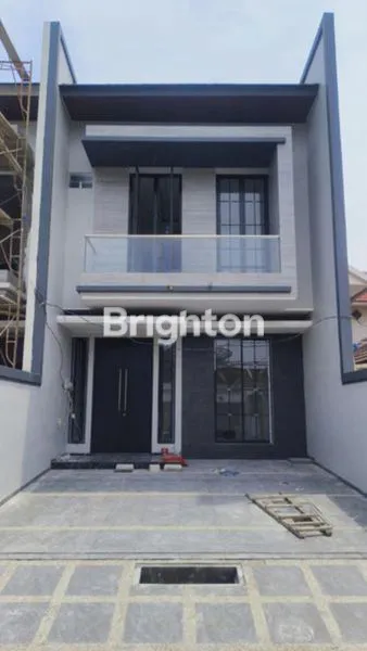 image HUNIAN STRATEGIS DI MANYAR KERTOADI, 2 LANTAI (1)