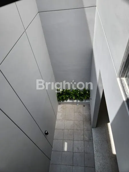 image RUMAH BAGUS MEWAH DI MULYOSARI PRIMA, ROW JALAN 3 MOBIL, KUALITAS DIJAMIN TERBAIK, LUAS ±102 CUMA 1.99M (8)