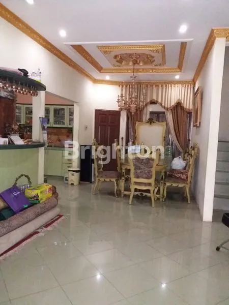 image RUMAH NYAMAN 1.5 LANTAI DI PETUKANGAN PESANGGRAHAN JAKARTA SELATAN (3)
