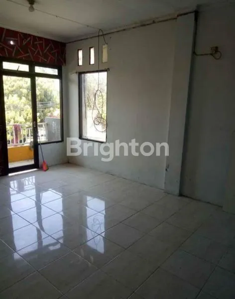 image HUNIAN LOKASI STRATEGIS DI TENGAH KOTA KARAWANG, LEGALITAS SHM, HARGA NEGO SAMPAI DEAL (3)