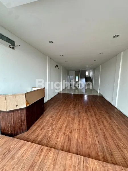 image RUKO 3.5 LANTAI + ROOFTOP STRATEGIS DI JALAN MH THAMRIN PANGUNGGANGAN (6)