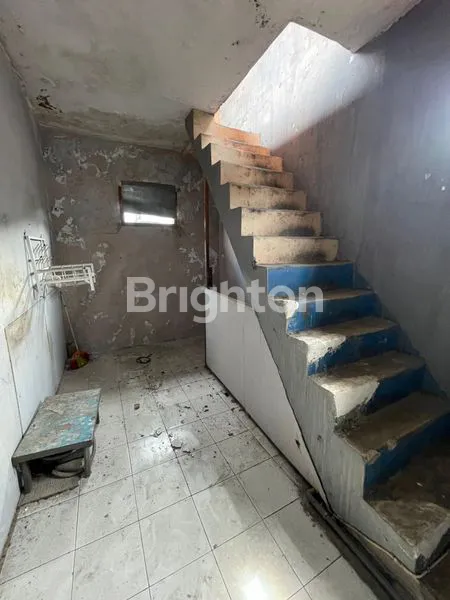 image RUMAH KOST 2 LANTAI  14 KAMAR DEKAT UMM 3  KOTA MALANG (6)