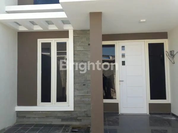 image RUMAH SIAP HUNI DI TAMBAK MEDOKAN AYU (2)