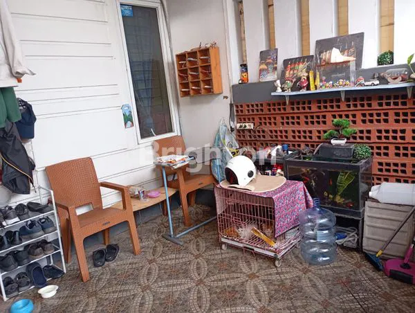 image RUMAH MURAH & STRATEGIS DI TANGERANG KOTA\\N (8)
