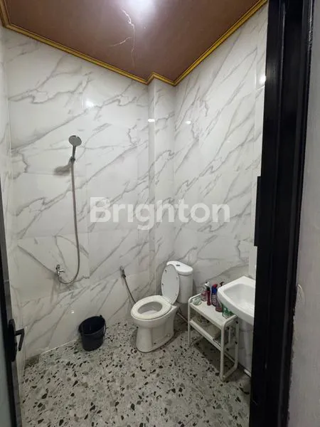 image RUMAH MEWAH TORONTO BALIKPAPAN BARU  (5)