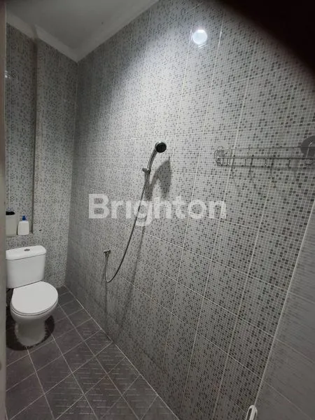 image RUKO BAGUS SEWA DI JELAMBAR 3 LANTAI (7)