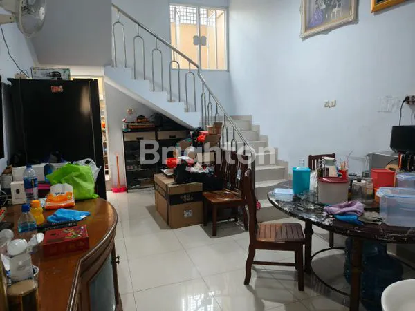 image RUMAH 3 LANTAI DI KEMURNIAN GLODOK TAMAN SARI JAKARTA  BARAT (3)