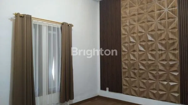 image DIKONTRAKKAN RUMAH MEWAH DI JL. DEWI SRI KUTA BALI (4)