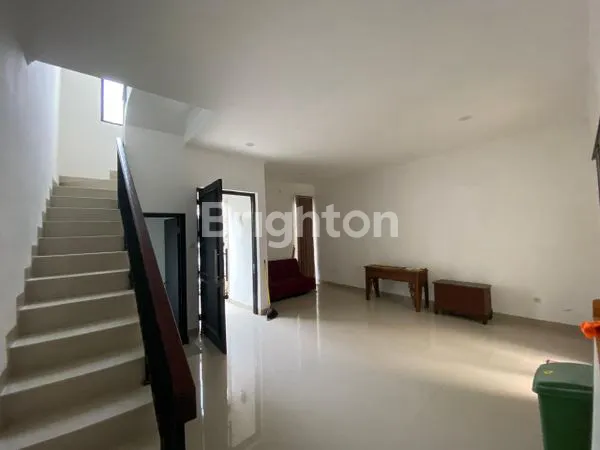 image TOWNHOUSE KONSEP RUMAH TUMBUH YANG NYAMAN (6)