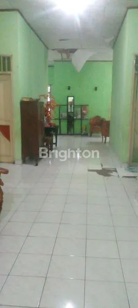 image LAHAN DAN RUMAH USAHA YANG LUAS DAN ASRI (4)