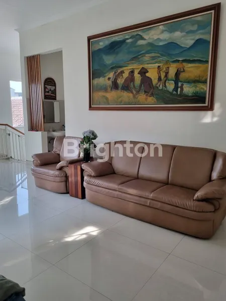 image RUMAH KENDANGSARI SIAP HUNI, MINIMALIS ROW JALAN 3 MOBIL NEGO (2)