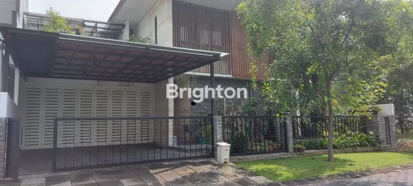 image RUMAH MEWAH SURABAYA BARAT DEKAT PAKUWON MALL DAN GWALK MODEL TROPIS HOMIE GRAHA NATURA (1)