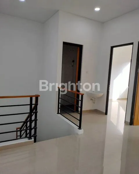 image KLAMPIS SEMOLO NEW DEKAT BANYAK KAMPUS & SEKOLAH (3)