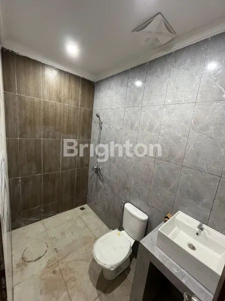 image RUMAH BARU SIAP HUNI DI SESETAN, DENPASAR (5)