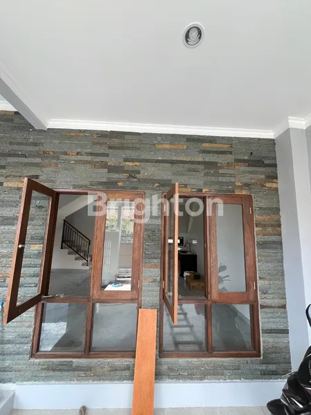 image RUMAH BARU SIAP HUNI DI SESETAN, DENPASAR (8)