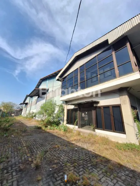 image GUDANG MARGOMULYO, SURABAYA BARAT. DEKAT TAMBAK OSOWILANGUN - GREGES JAYA - KALIANAK - EXIT TOL MARGOMULYO - PELABUHAN TANJUNG PERAK - PELABUHAN TERMINAL PETI KEMAS TELUK LAMONG - KEBOMAS GRESIK, DLL. (3)