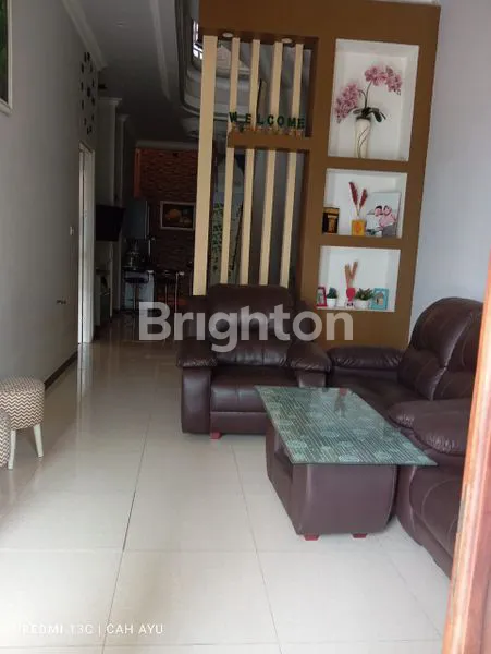 image RUMAH MEWAH 2 LANTAI DI PENGAMPON SETRO (5)