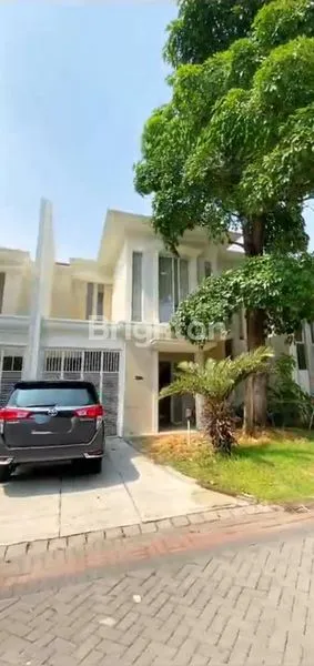 image RUMAH MEWAH 2 LANTAI DI PAKUWON CITY, LONG BEACH, SURABAYA (1)