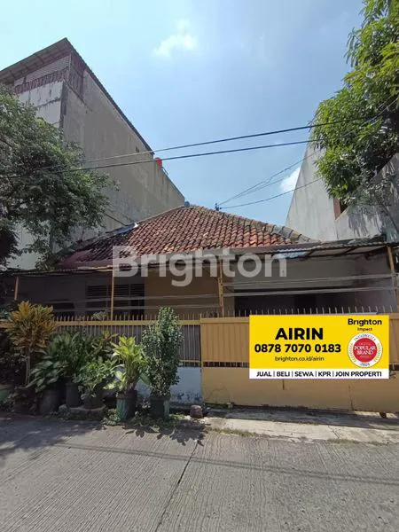 image RUMAH TUA DAN TERAWAT DI KEBON JERUK, MANGGA BESAR (1)