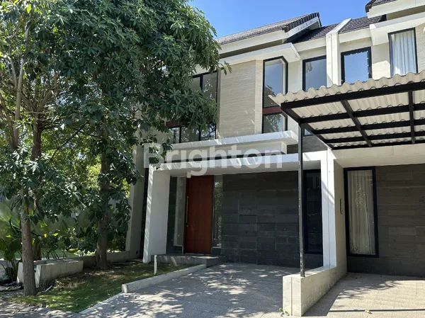 image RUMAH MINIMALIS 2 LANTAI SIAP HUNI NORTHWEST CITRALAND DEKAT GRAHA NATURA DAN PAKUWON (1)